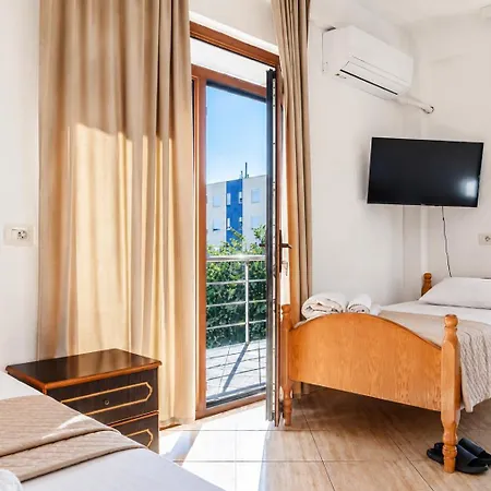 Bar Tirana 4* Kukes